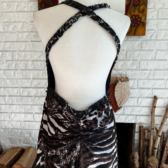 Le Chateau Stunning Animal Print Formal dress - Picture 7 of 14